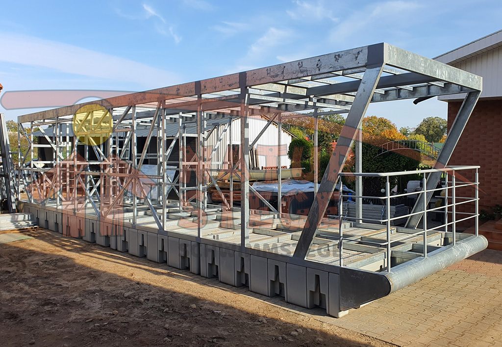 G.08.	Houseboat 3x10m