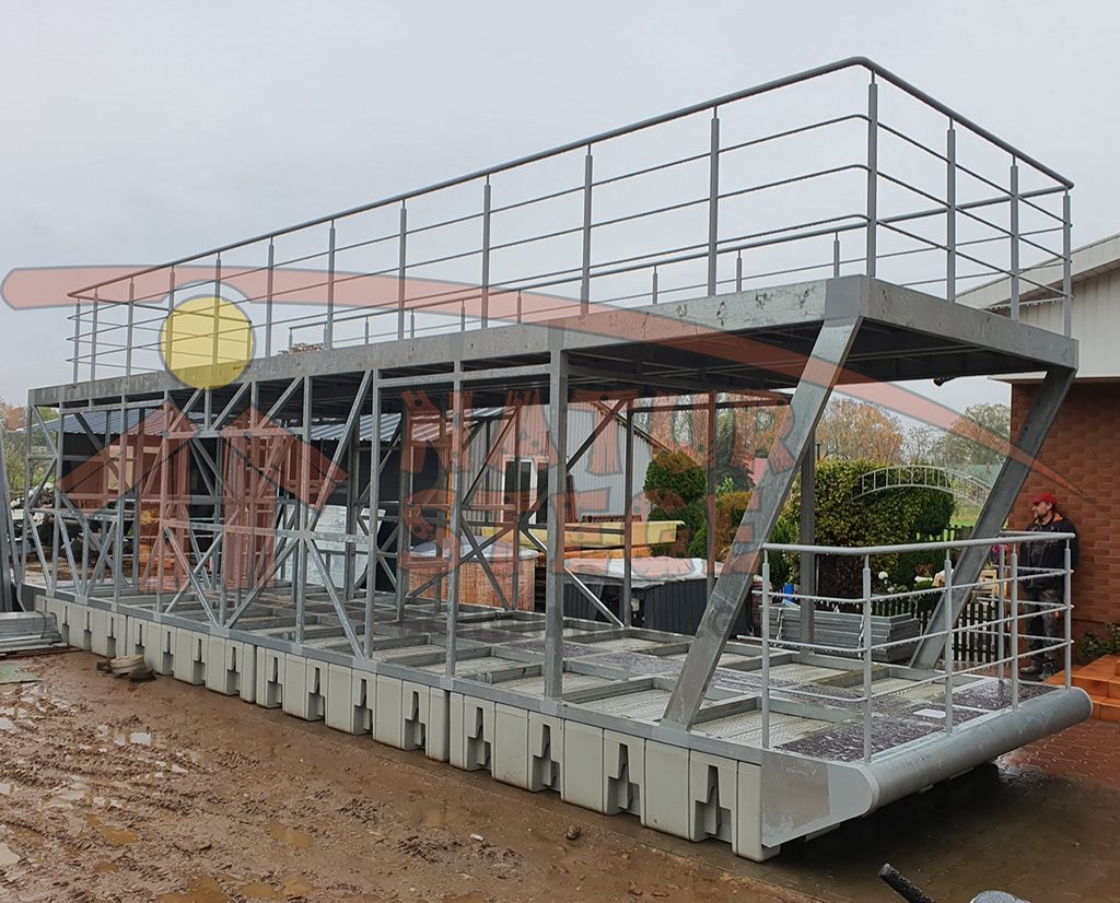 G.09.	Houseboat 3x10m