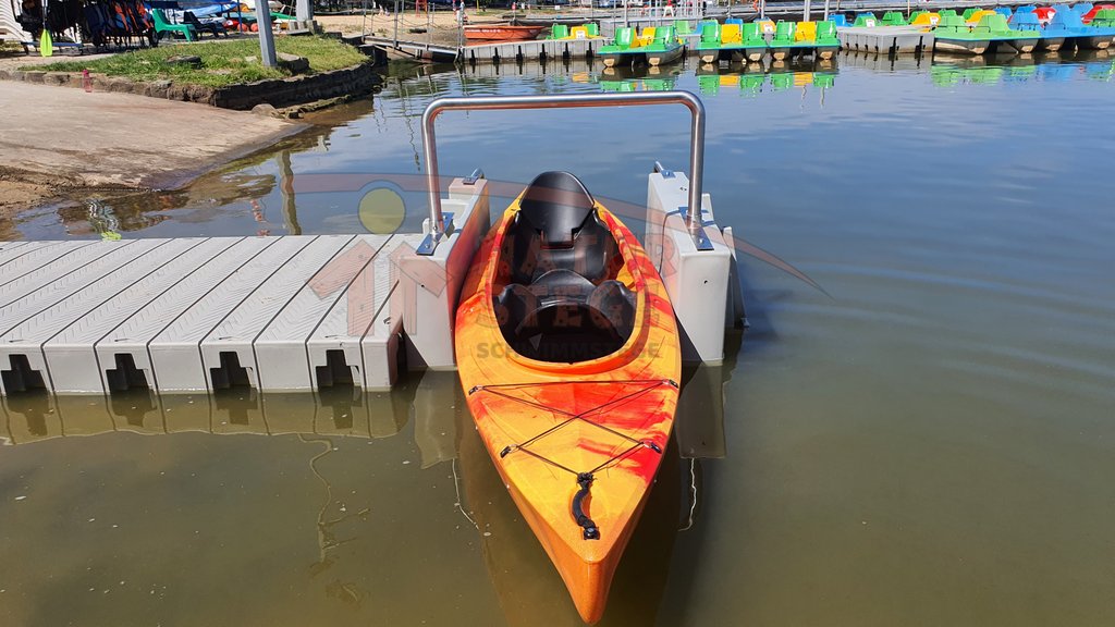 Slipway for kayaks Canoe ramps for the disabled / Canoe ramp / Kayak access platform
